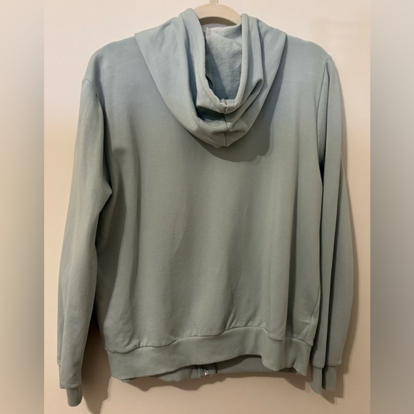 NEW Eddie Bauer Women's Light Blue Full Zip Hoodie Sweatshirt Size L - Picture 2 of 6